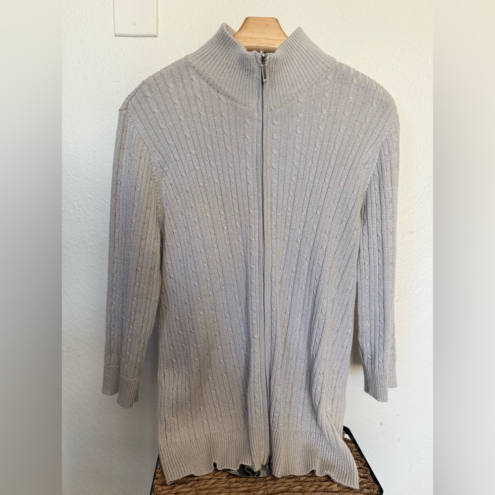 Chaps Women's Gray Sweater